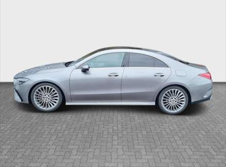 Mercedes-Benz - CLA