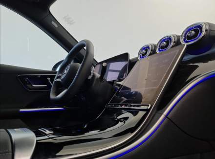 Mercedes-Benz - C-class