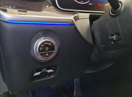 Mercedes-Benz - C-class