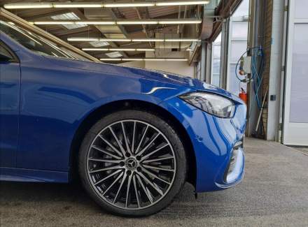 Mercedes-Benz - C-class