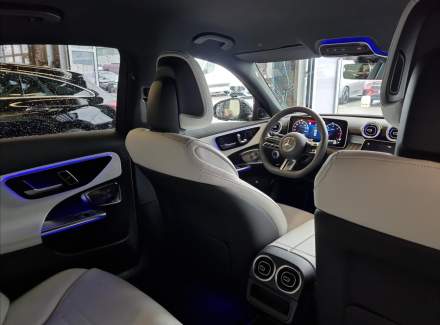 Mercedes-Benz - C-class