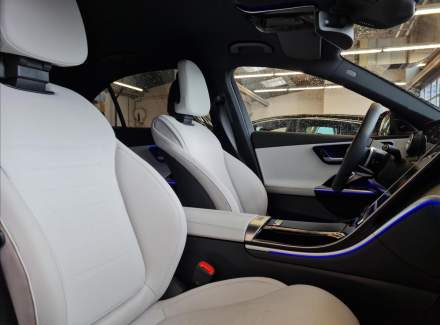 Mercedes-Benz - C-class