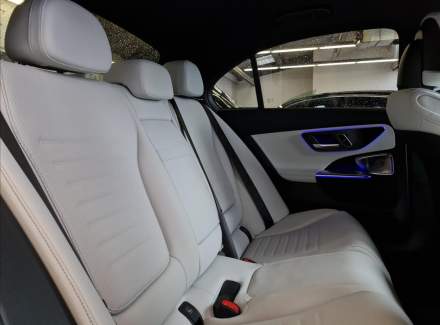 Mercedes-Benz - C-class