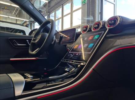 Mercedes-Benz - C-class