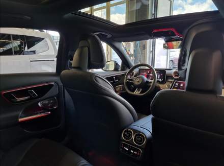 Mercedes-Benz - C-class