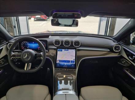 Mercedes-Benz - C-class