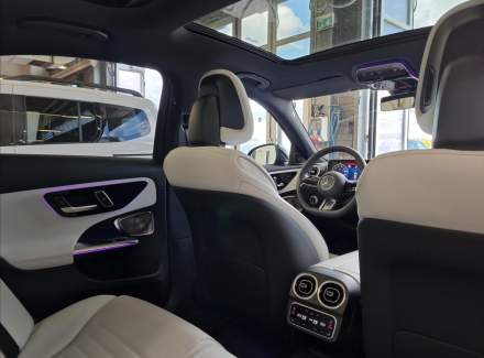 Mercedes-Benz - C-class