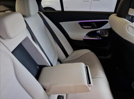 Mercedes-Benz - C-class