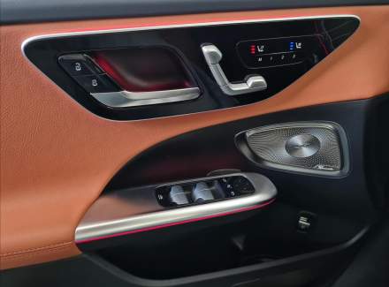 Mercedes-Benz - C-class