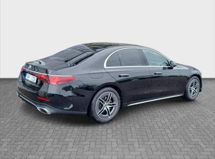 Mercedes-Benz - E-class
