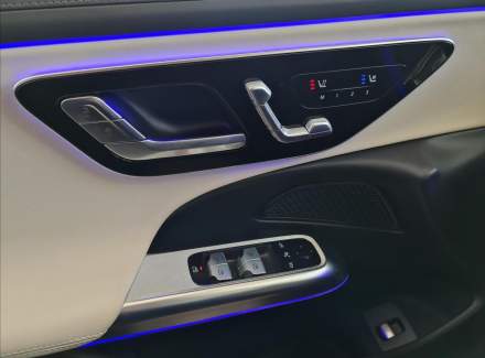 Mercedes-Benz - E-class