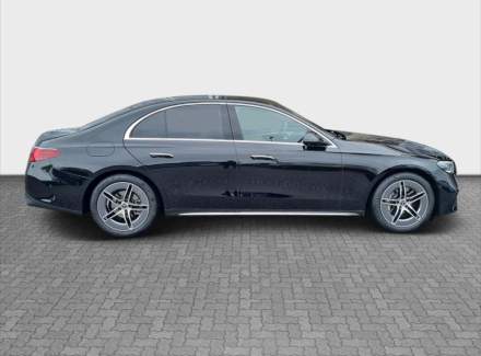 Mercedes-Benz - E-class