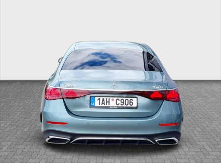 Mercedes-Benz - E-class