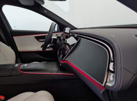 Mercedes-Benz - E-class