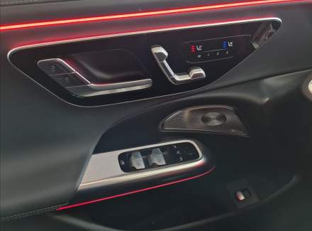 Mercedes-Benz - E-class