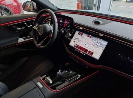 Mercedes-Benz - E-class