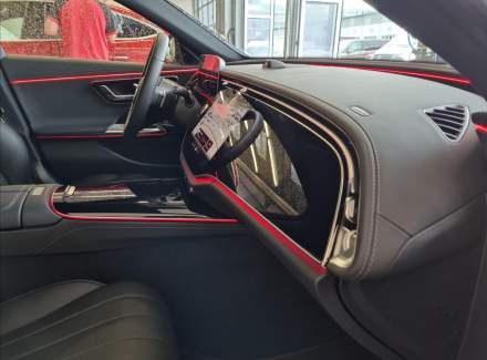 Mercedes-Benz - E-class