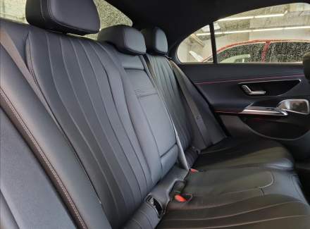 Mercedes-Benz - E-class