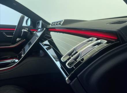 Mercedes-Benz - S-class