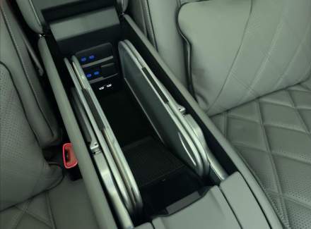 Mercedes-Benz - S-class