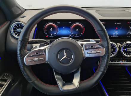 Mercedes-Benz - GLB