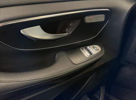 Mercedes-Benz - V-class