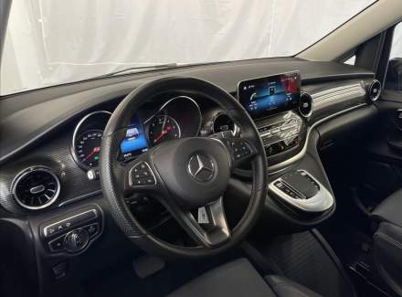 Mercedes-Benz - V-class