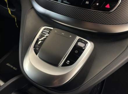 Mercedes-Benz - V-class