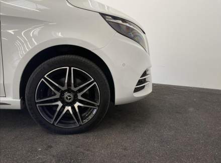 Mercedes-Benz - V-class