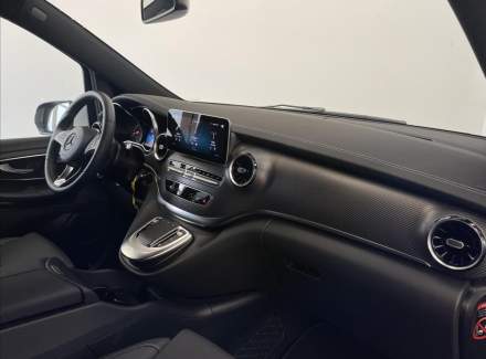 Mercedes-Benz - V-class