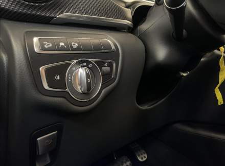 Mercedes-Benz - V-class