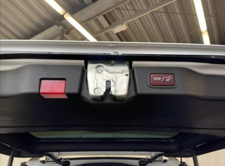 Mercedes-Benz - V-class