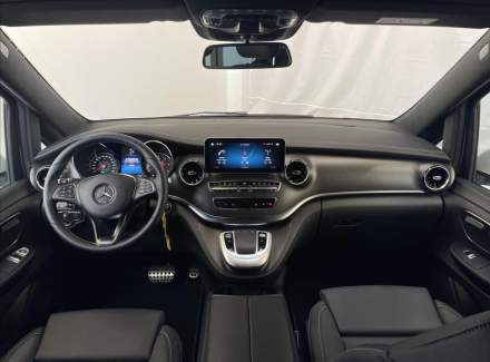 Mercedes-Benz - V-class