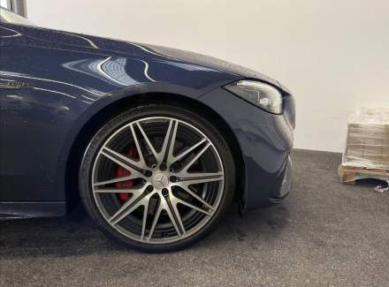 Mercedes-Benz - C-class