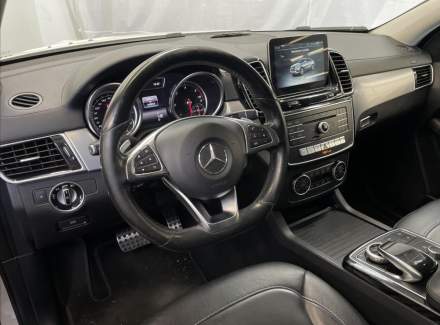 Mercedes-Benz - GLE