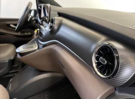 Mercedes-Benz - V-class