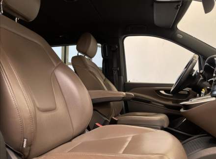 Mercedes-Benz - V-class