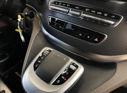 Mercedes-Benz - V-class