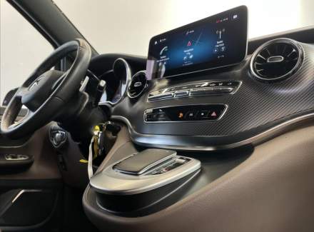 Mercedes-Benz - V-class