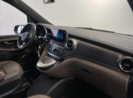 Mercedes-Benz - V-class