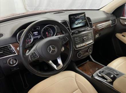 Mercedes-Benz - GLS
