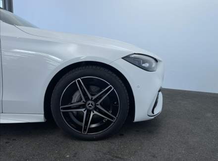 Mercedes-Benz - C-class