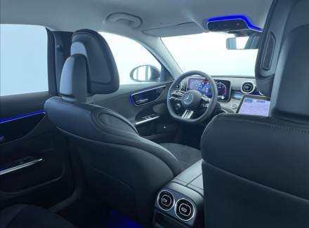 Mercedes-Benz - C-class