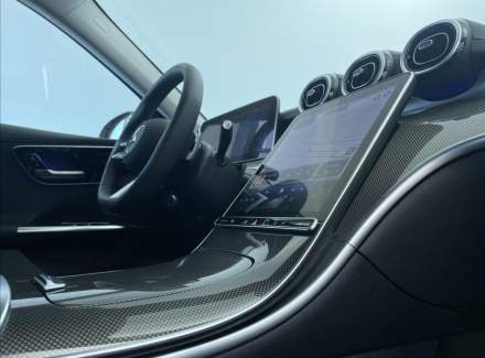 Mercedes-Benz - C-class