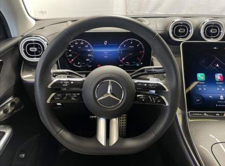 Mercedes-Benz - GLC