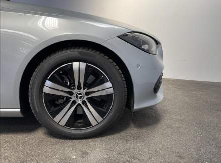 Mercedes-Benz - C-class