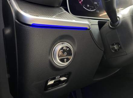 Mercedes-Benz - C-class