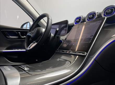 Mercedes-Benz - C-class