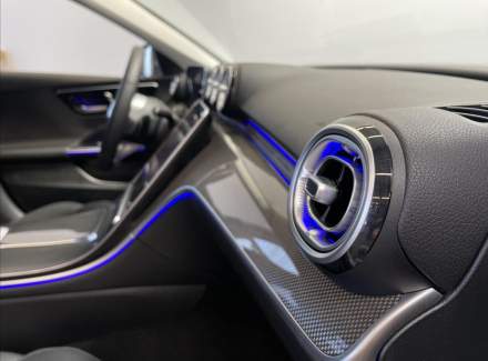 Mercedes-Benz - C-class