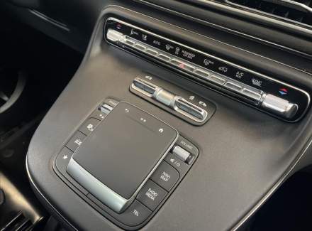 Mercedes-Benz - V-class